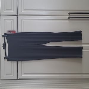 Nina Leonard, Size Large, Miracle Matte Jersey Pants